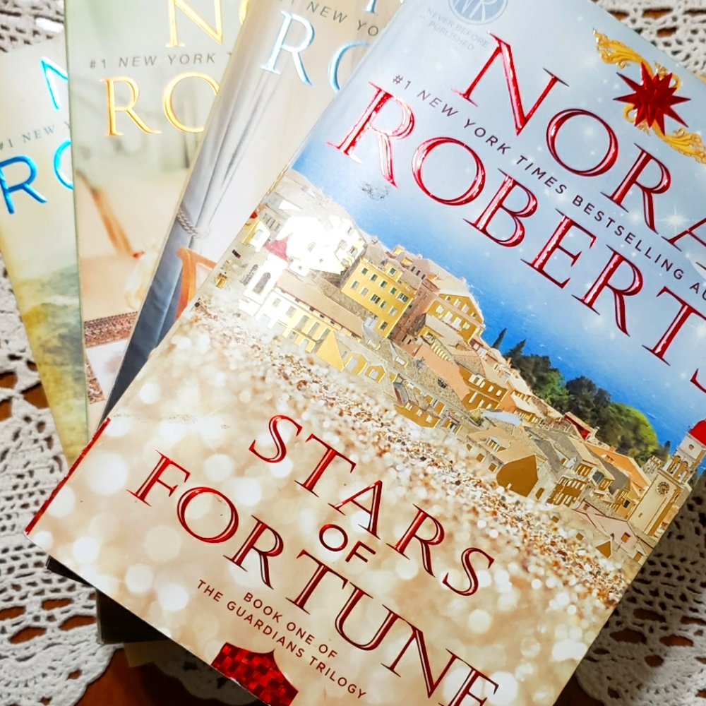 Nora Roberts | Mixed Lot 4 Books!